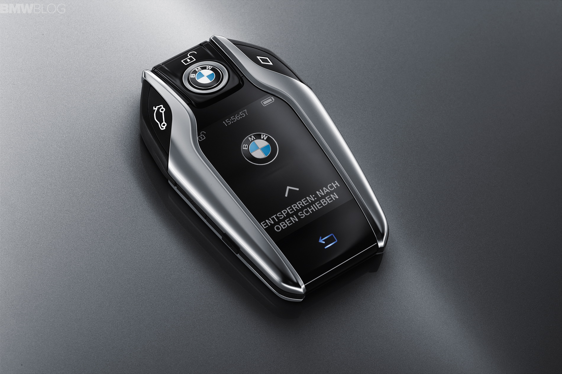 Инновационный смарт-ключ BMW 7