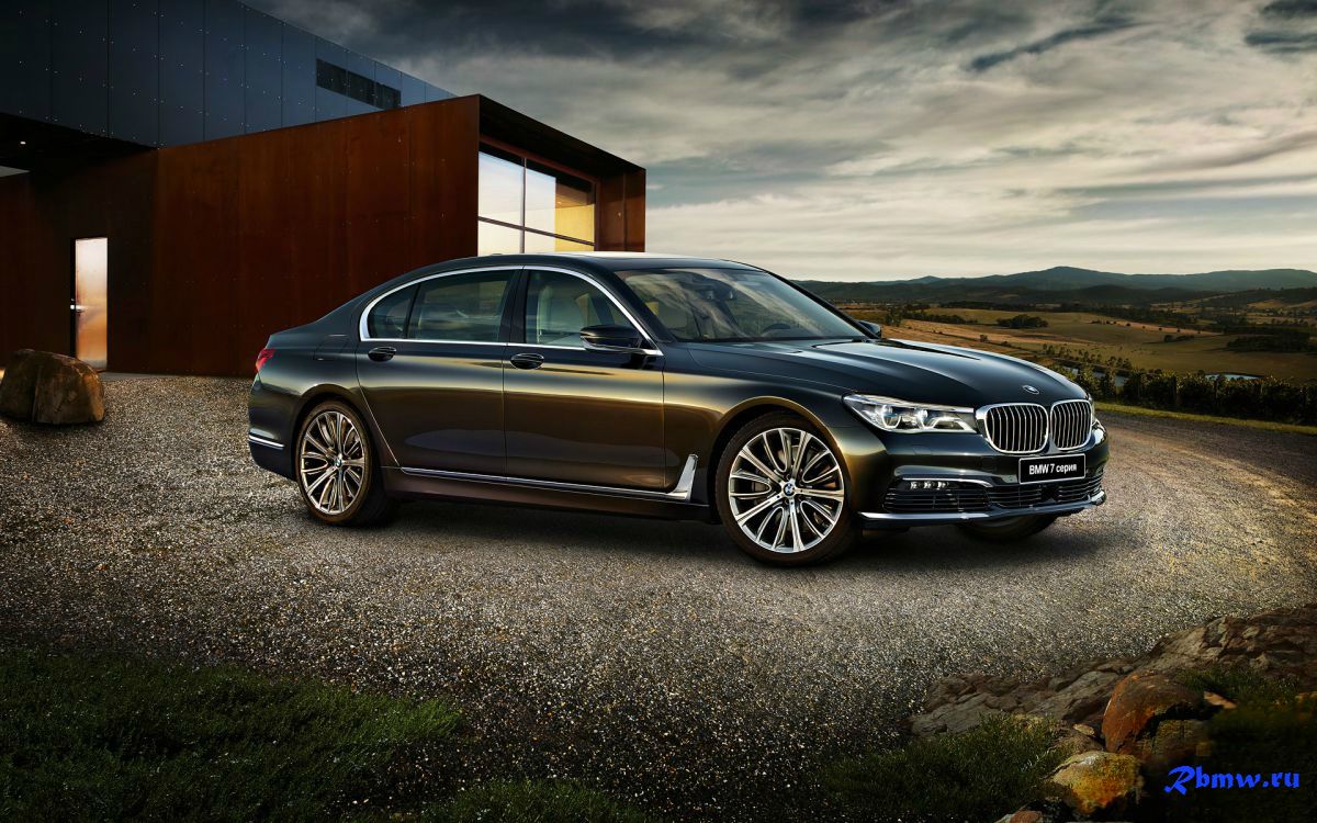 Осенняя премьера BMW 7 в России