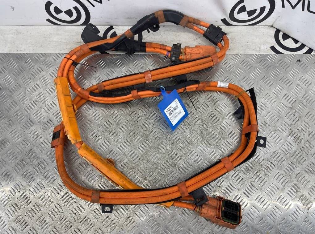 Провод высоковольтный BMW 5' 530E 2019 G30 B48