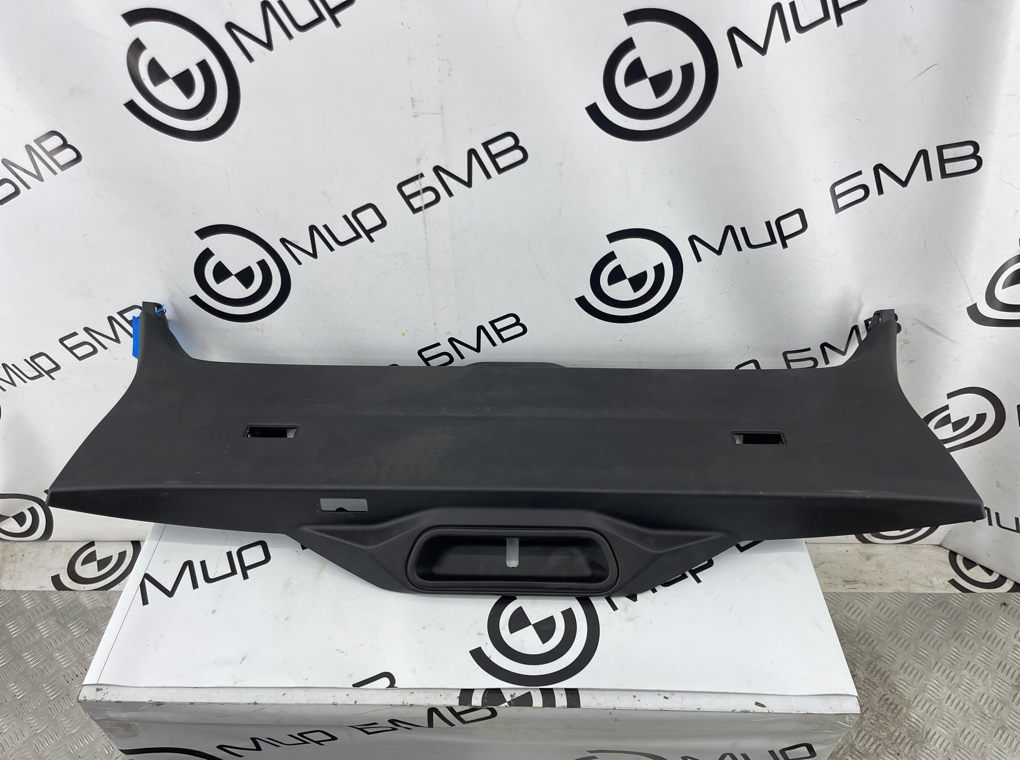 Накладка двери багажника BMW X5 G05