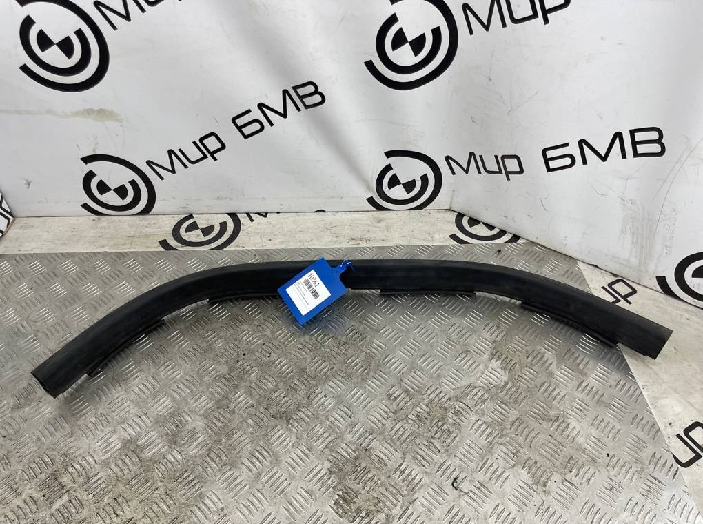 Уплотнитель капота BMW 7 - series G12