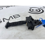 Ограничитель двери BMW X3 xDrive20d 2021 G01 B47D20B Задн.