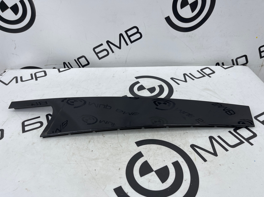 Накладка двери BMW X3 xDrive20d 2021 G01 B47D20B Задн. Прав.