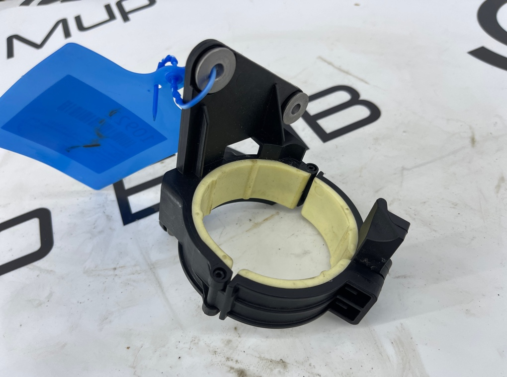 Кронштейн насоса ОЖ BMW X5 G05