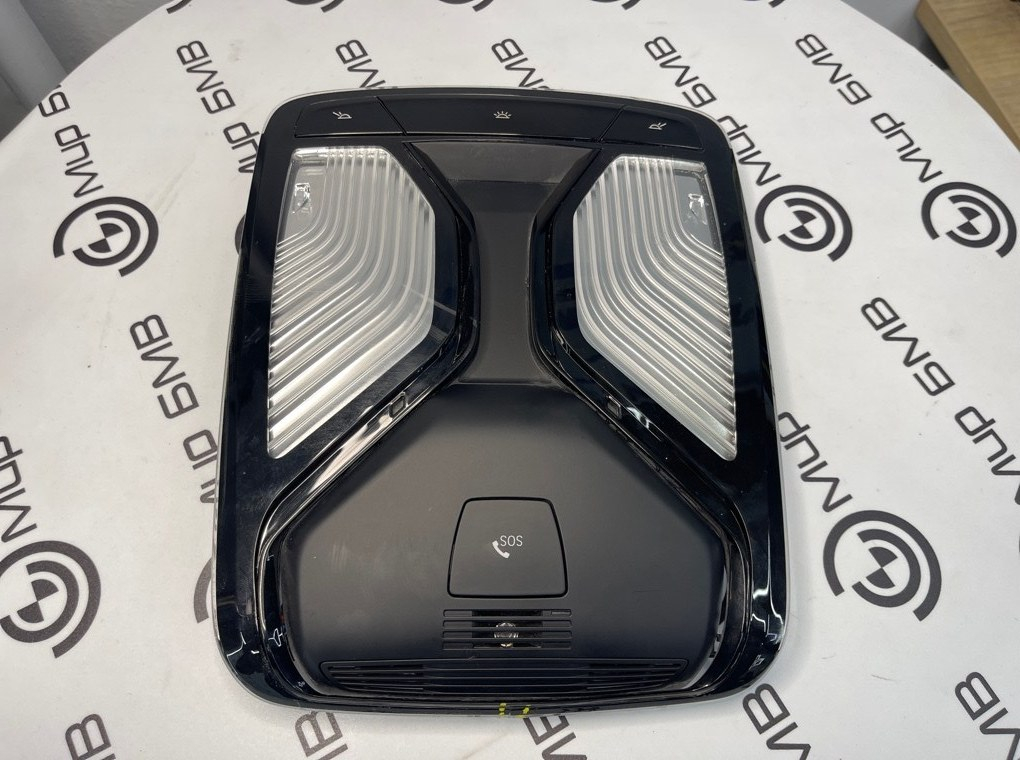 Плафон потолочный BMW X3 xDrive20d 2021 G01 B47D20B