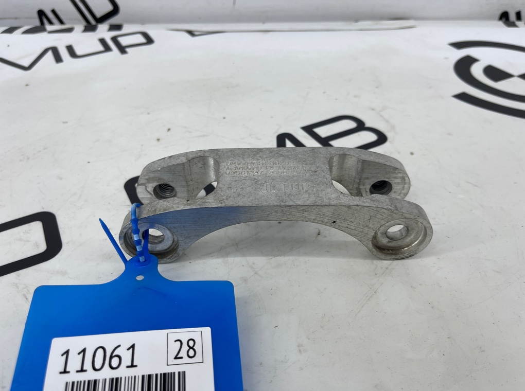 Кронштейн подрамника BMW M3 Competition M xDrive 2022 G80 S58B30A Перед.