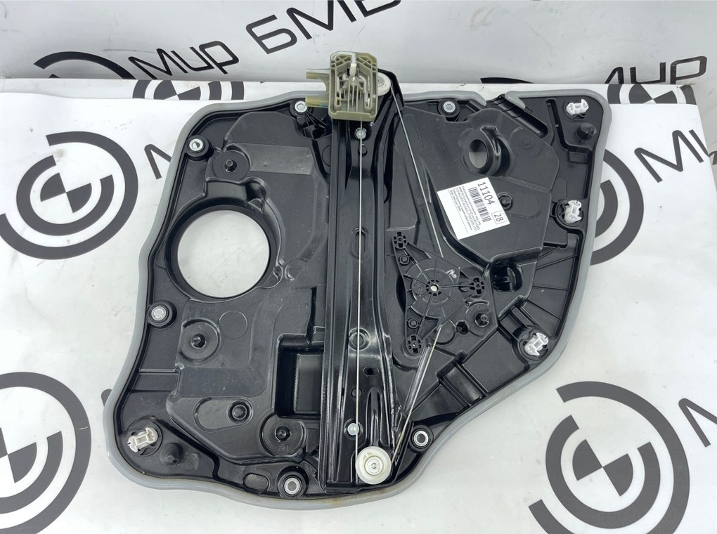 Стеклоподъемный механизм BMW M3 Competition M xDrive 2022 G80 S58B30A Задн. Лев.