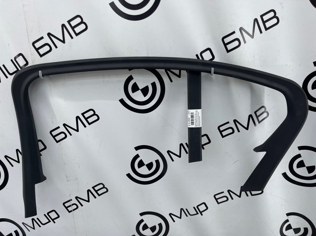 Накладка рамки двери BMW M3 Competition M xDrive 2022 G80 S58B30A Задн. Прав.