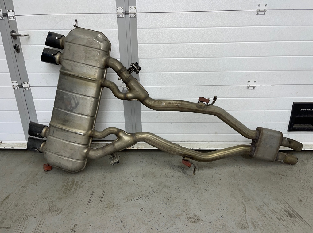 Глушитель в сборе BMW M3 Competition M xDrive 2022 G80 S58B30A