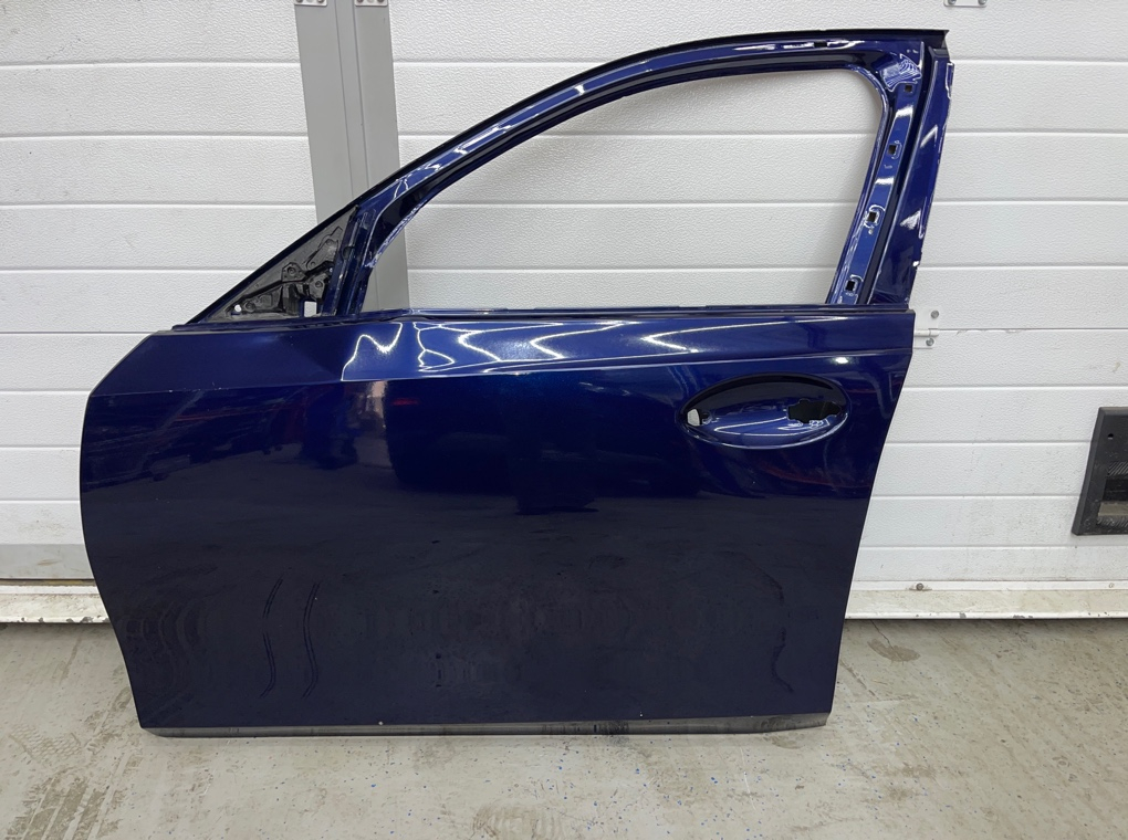 Дверь боковая BMW M3 Competition M xDrive 2022 G80 S58B30A Перед. Лев.