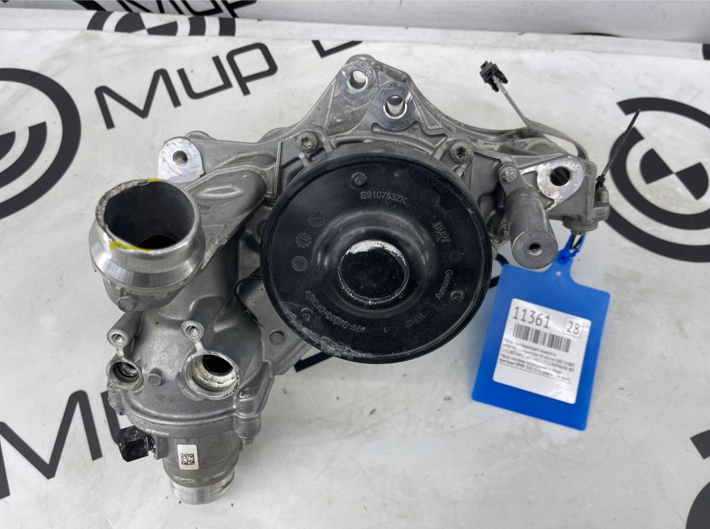 Насос охлаждающей жидкости BMW M3 Competition M xDrive 2022 G80 S58B30A