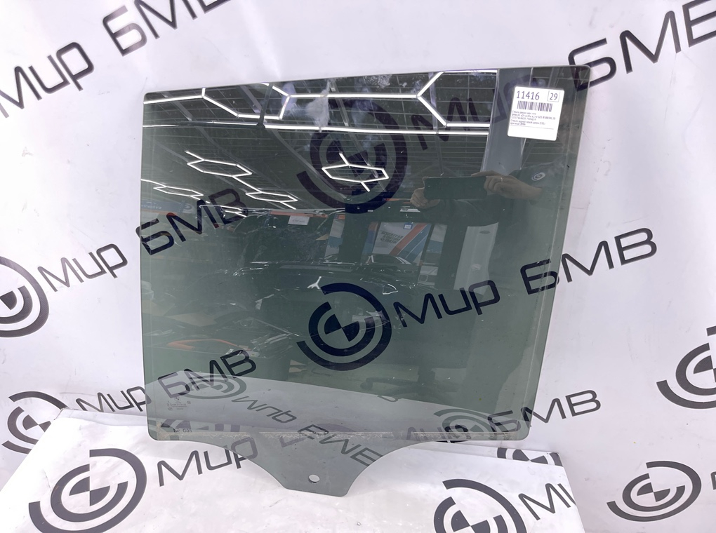 Стекло двери BMW X5 xDrive45e xLine 2022 G05 B58B30C Задн. Лев.