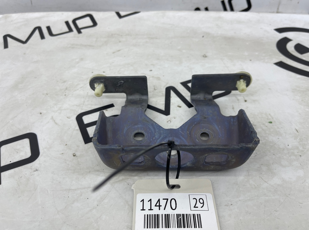 Кронштейн BMW X5 xDrive45e xLine 2022 G05 B58B30C