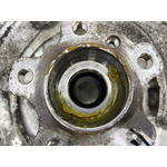 Кулак поворотный BMW X6 xDrive30d 2022 G06 B57D30B Перед. Лев.