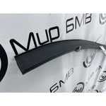 Уплотнитель капота BMW X5 xDrive45e xLine 2022 G05 B58B30C Задн.