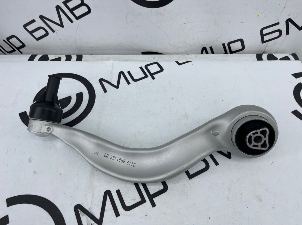 Рычаг передней подвески G30 Перед. Прав.