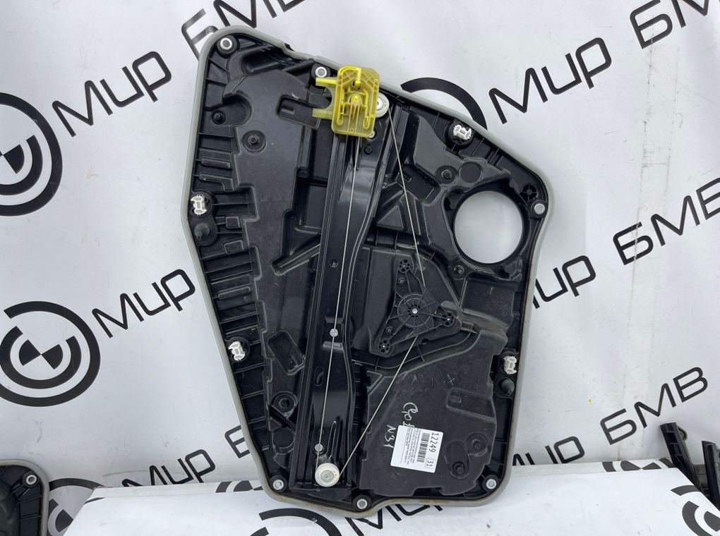 Стеклоподъемник BMW X3 xDrive20d 2019 G01 B47D20B Задн. Прав.