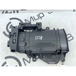 Кронштейн блока предохранителей BMW X3 xDrive20d 2019 G01 B47D20B Задн.