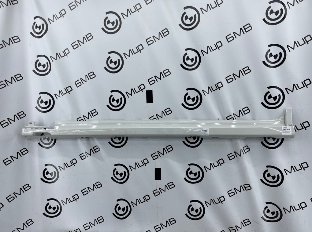 Накладка порога BMW X3 xDrive20d 2021 G01 B47D20B Лев.