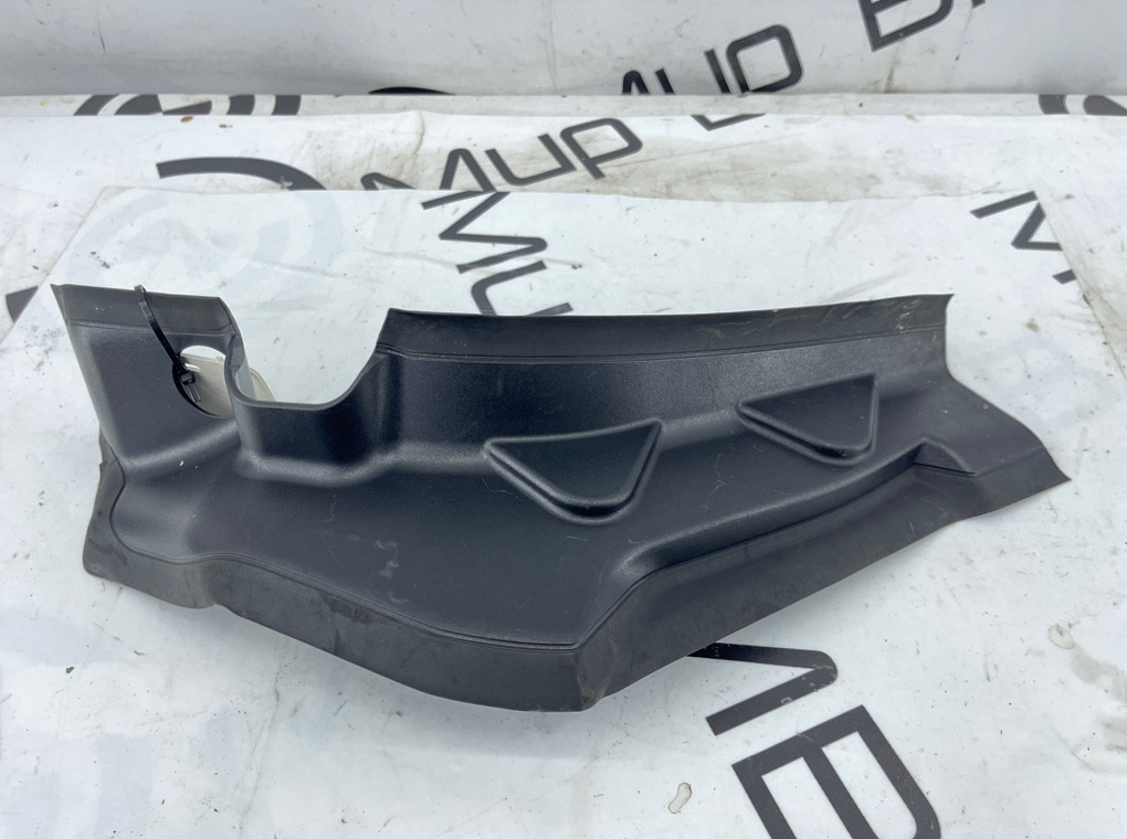 Накладка водостока BMW xDrive45e xLine 2021 G05 B58B30C Задн. Лев.