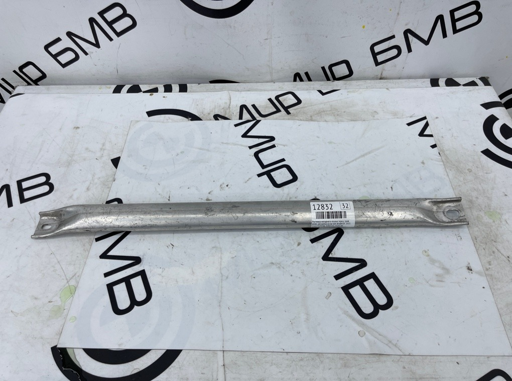 Растяжка моторного отсека BMW xDrive45e xLine 2021 G05 B58B30C Перед. Прав.