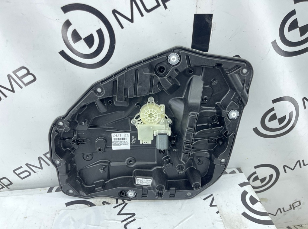 Стеклоподъемник BMW xDrive45e xLine 2021 G05 B58B30C Задн. Лев.