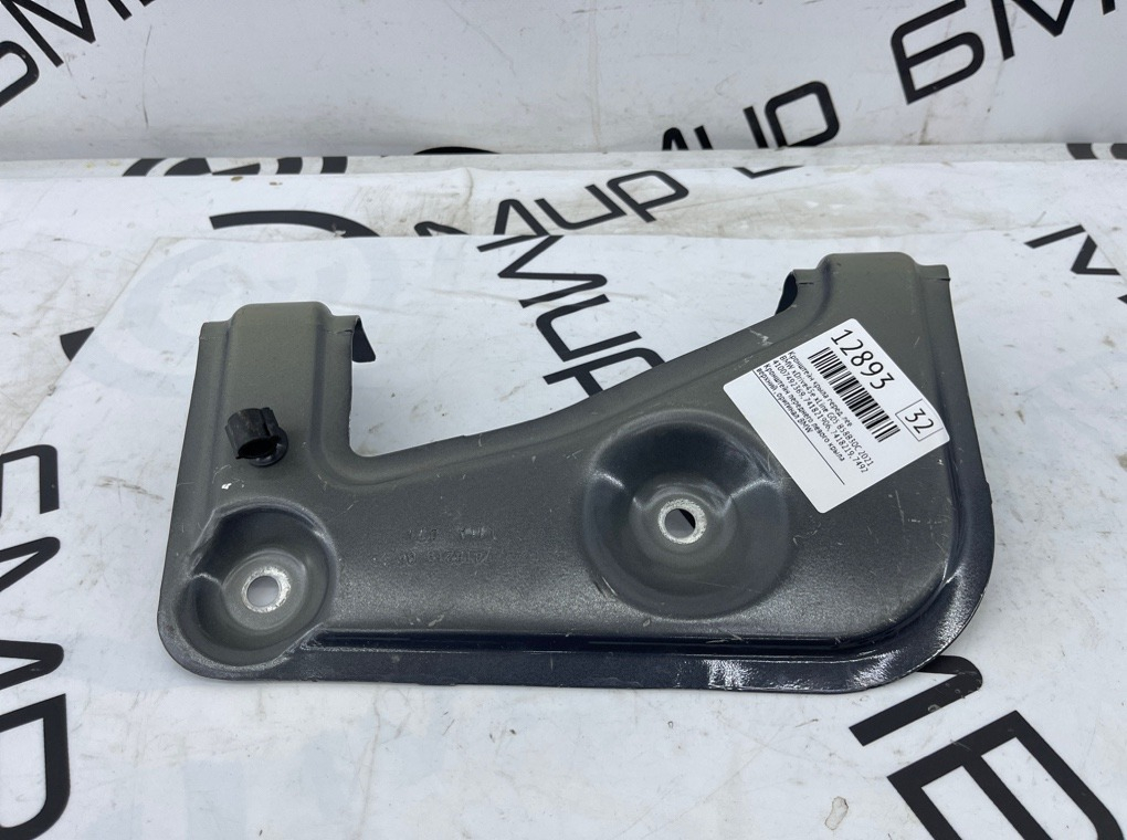 Кронштейн крыла BMW xDrive45e xLine 2021 G05 B58B30C Перед. Лев.