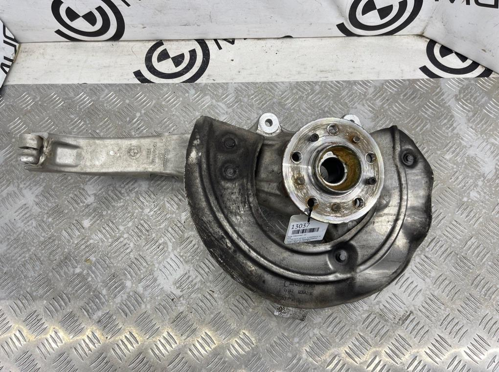 Кулак поворотный BMW X5 F95 Лев.