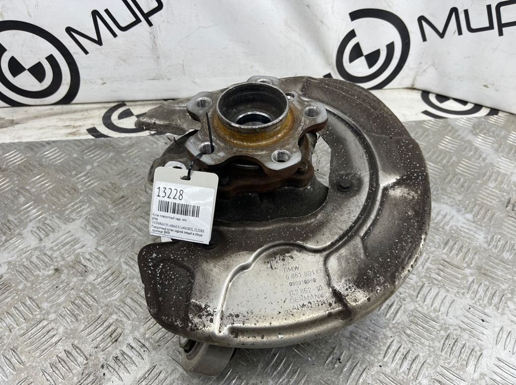 Кулак поворотный BMW 5 - series G30 Задн. Лев.