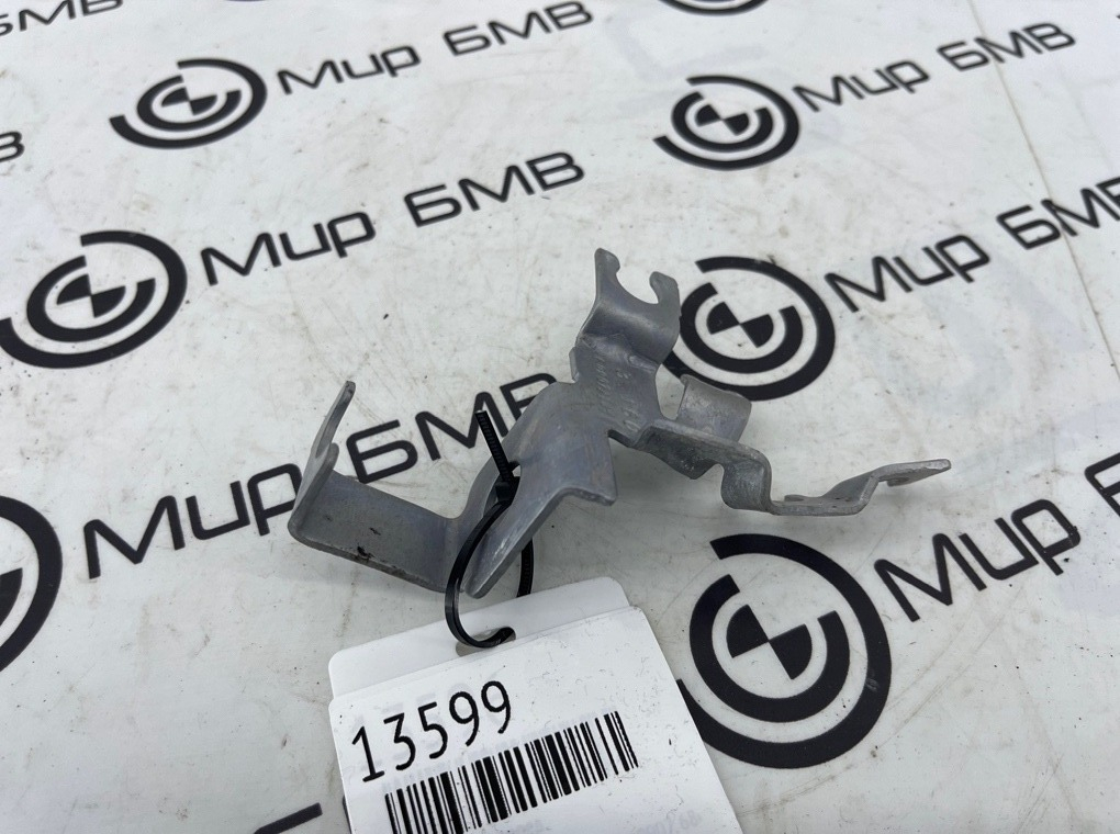 Кронштейн датчика BMW X3 G01