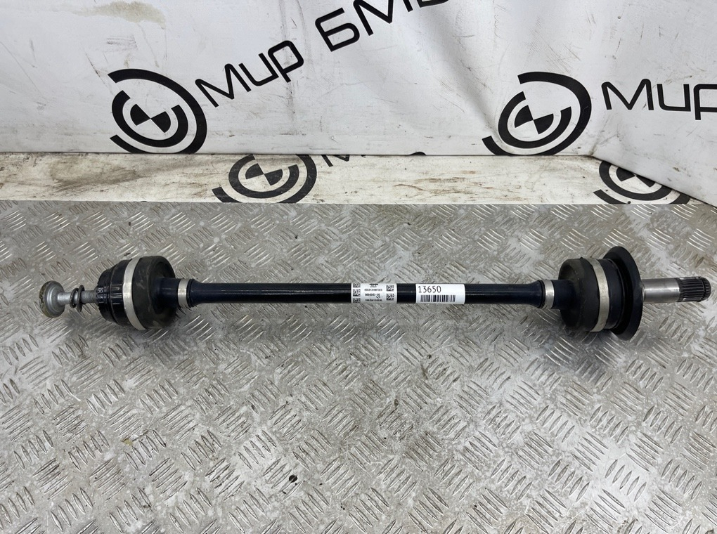Вал приводной BMW 5 - series G30 Задн. Лев.