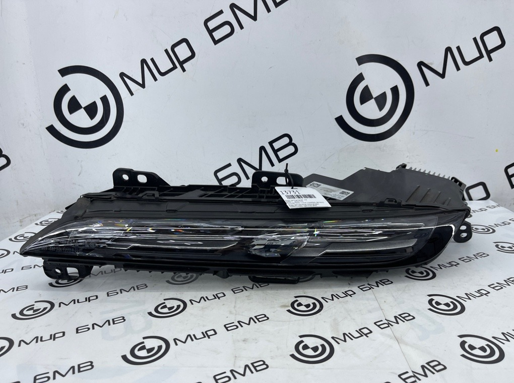 Фара светодиодная BMW 7 - series G70 Лев.