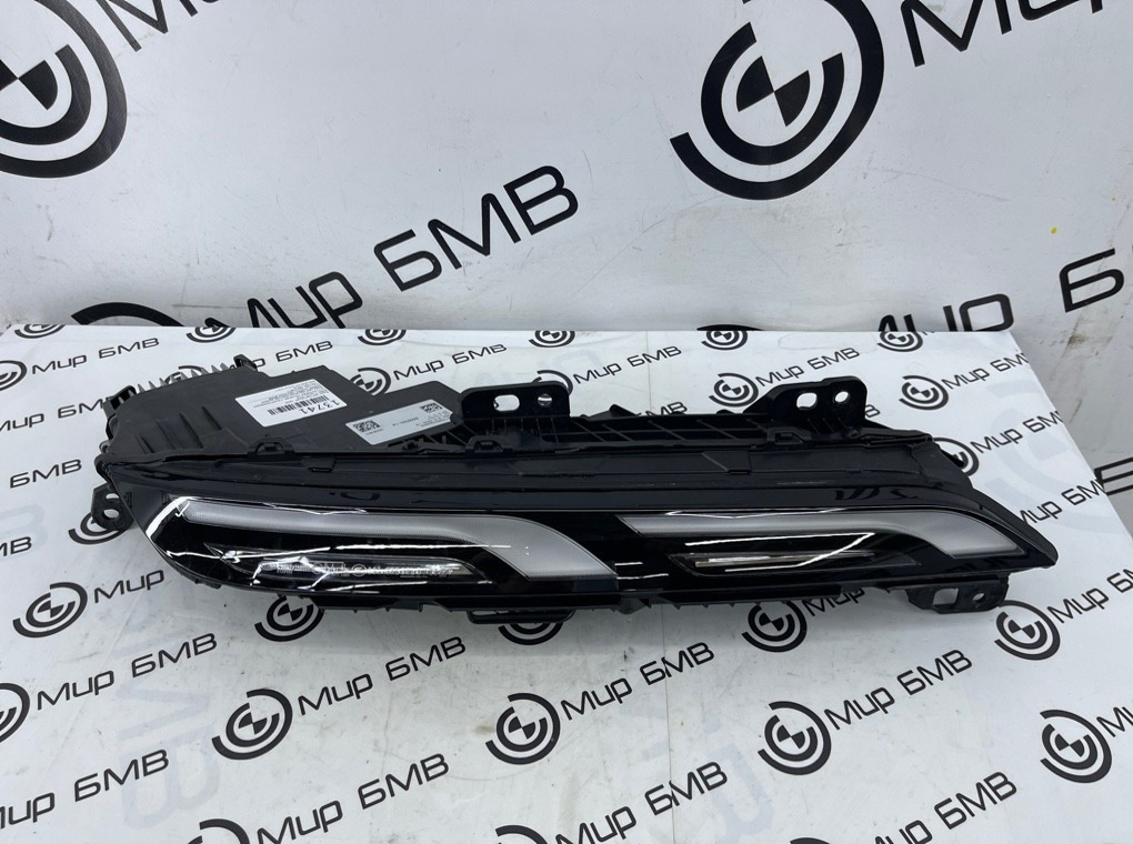 Фара светодиодная BMW 7-series G70 Прав.