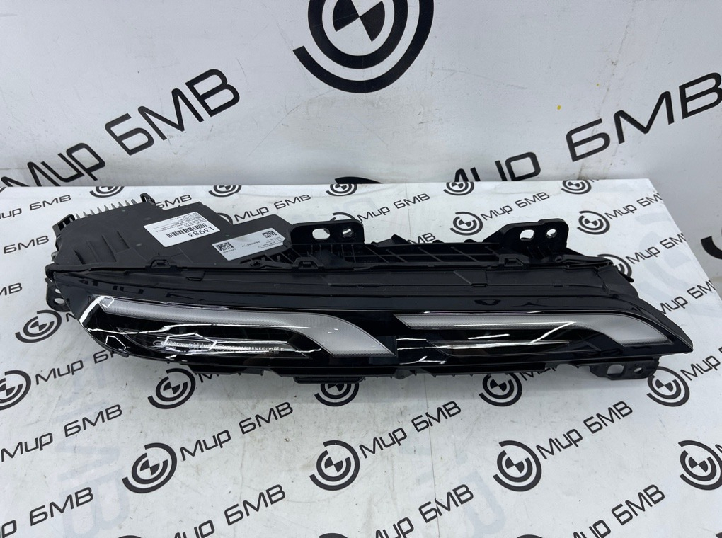 Фара светодиодная BMW 7 - series G70 Прав.