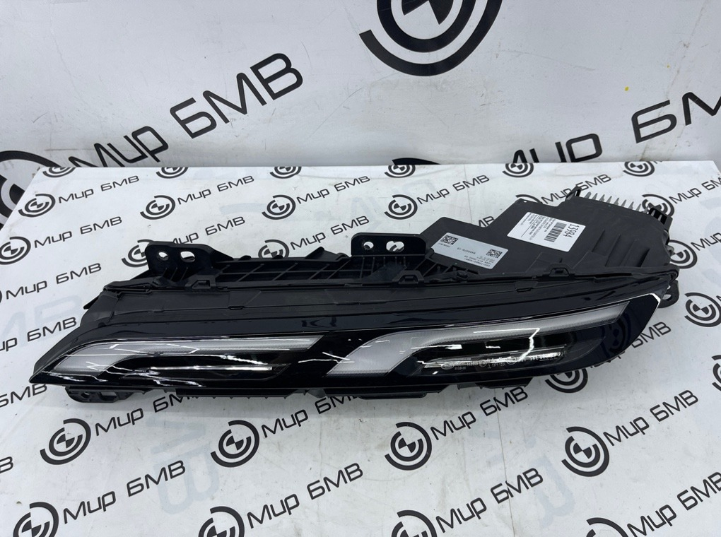 Фара светодиодная BMW 7 - series G70 Лев.