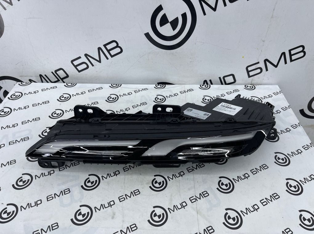 Фара светодиодная BMW 7 - series G70 Лев.
