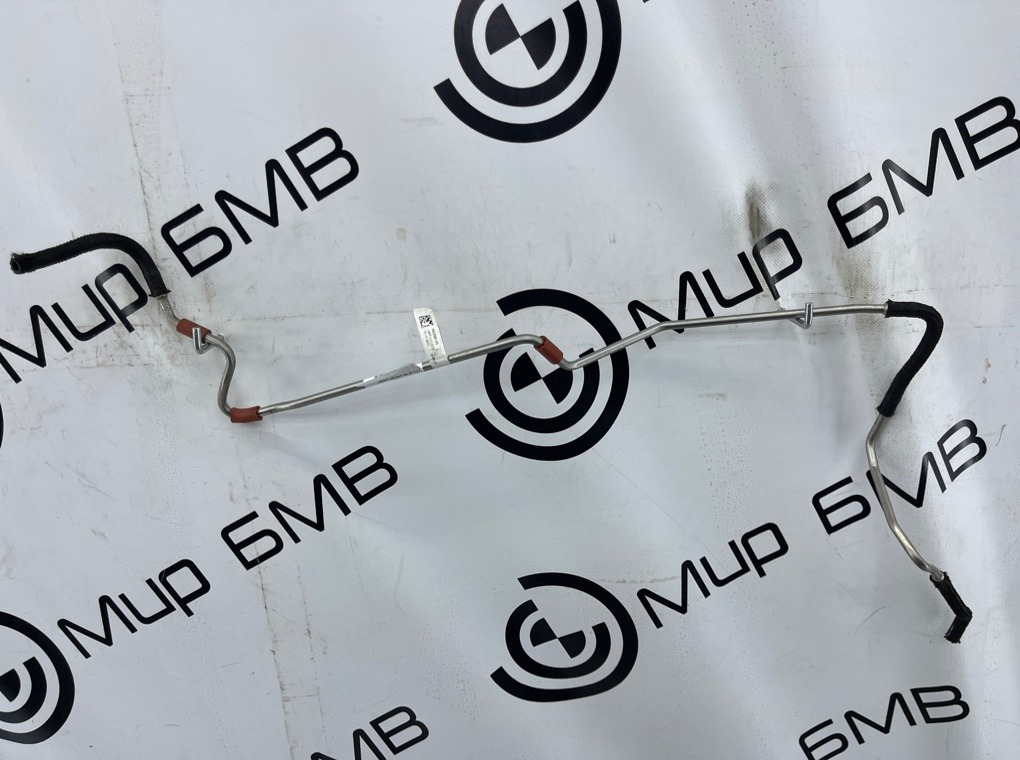 Трубка вакуумная BMW X5 M Competition 2022 F95 S63B44B