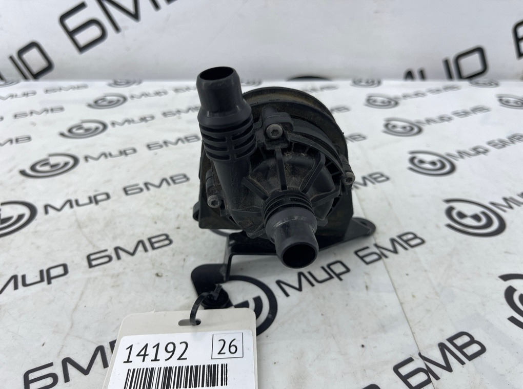 Насос охлаждающей жидкости BMW X5 M Competition 2022 F95 S63B44B