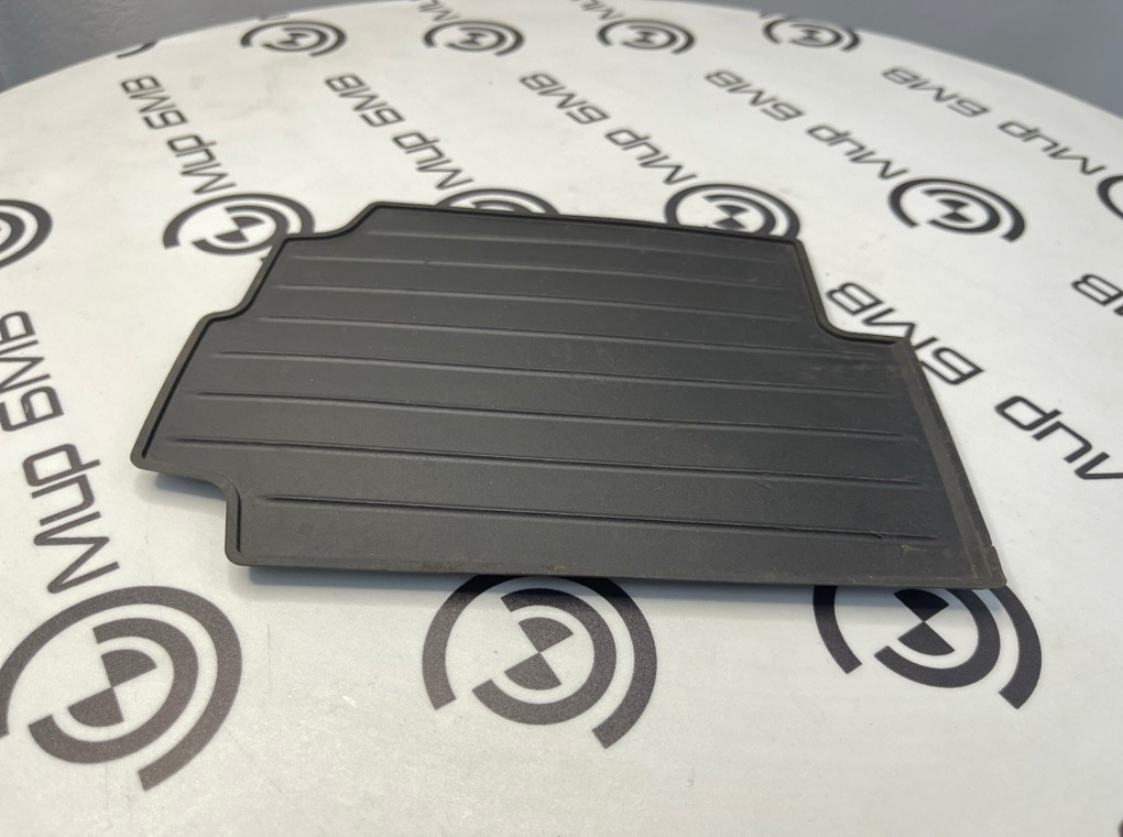 Коврик центральной консоли BMW 5-series G30