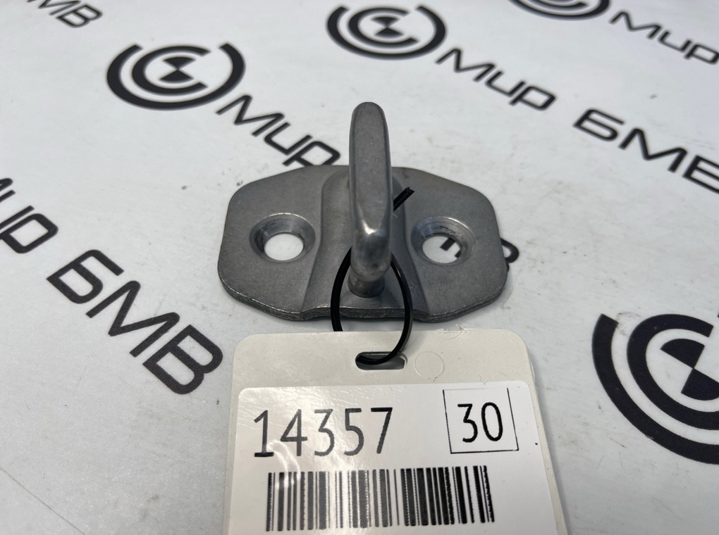 Петля замка двери BMW LCI X5 xDrive50e B58X 2024 G05 B58B30S