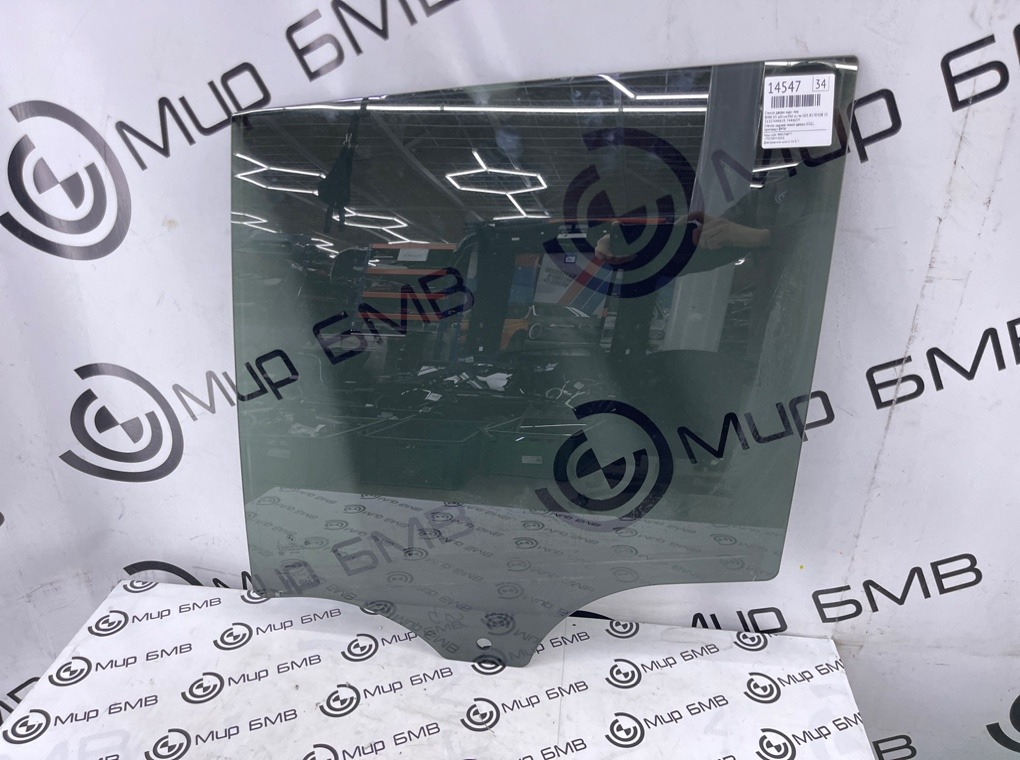 Стекло двери BMW X5 xDrive30d xLine 2020 G05 B57D30B Задн. Лев.