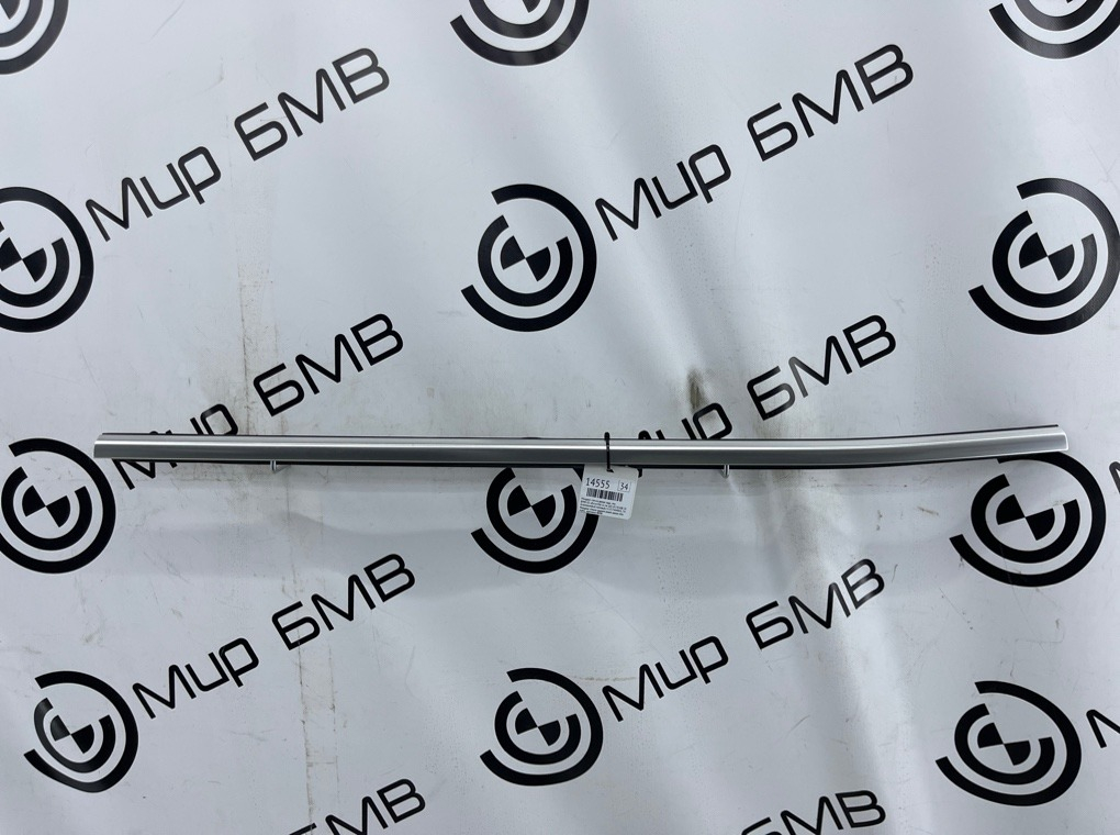 Молдинг стекла двери BMW X5 xDrive30d xLine 2020 G05 B57D30B Задн. Лев.