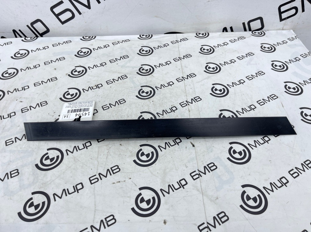Накладка рамки двери BMW X5 xDrive30d xLine 2020 G05 B57D30B Задн. Прав.