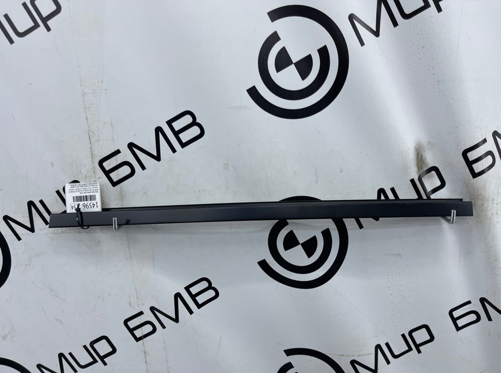 Накладка двери BMW X5 xDrive30d xLine 2020 G05 B57D30B Задн. Прав.