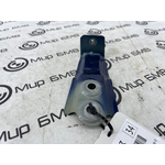 Кронштейн крыла BMW X5 xDrive30d xLine 2020 G05 B57D30B Перед. Лев.