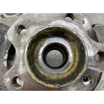 Кулак поворотный BMW X6 xDrive30d 2020 G06 B57D30A Перед. Лев.