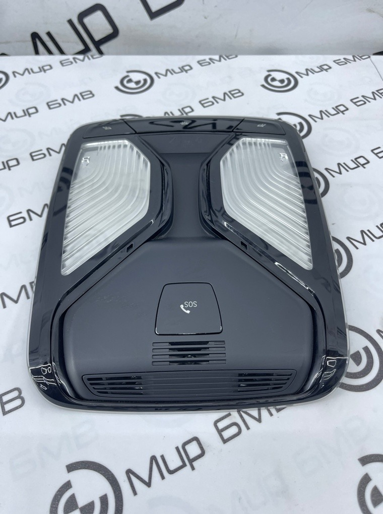 Плафон потолочный BMW X6 xDrive30d 2020 G06 B57D30A Перед.