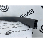 Уплотнитель капота BMW M8 Gran Coupe 2022 F93 S63B44B Задн.