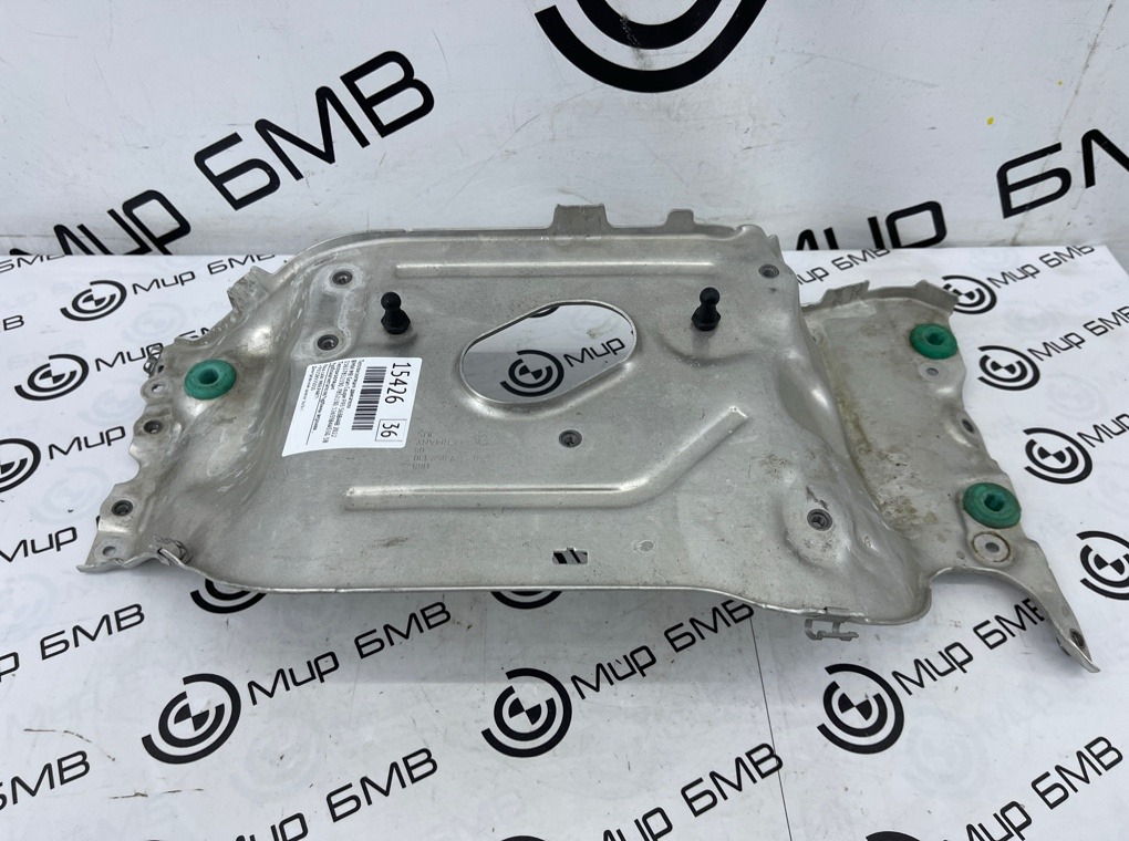 Теплоизоляция двигателя BMW M8 Gran Coupe 2022 F93 S63B44B