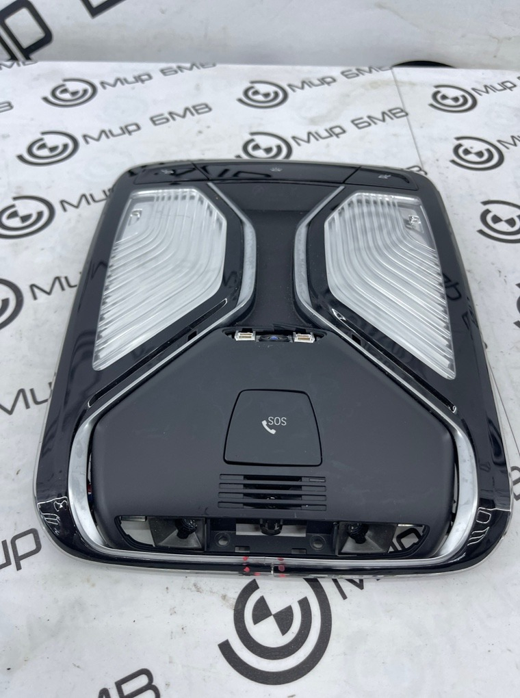 Плафон потолочный BMW M8 Gran Coupe 2022 F93 S63B44B